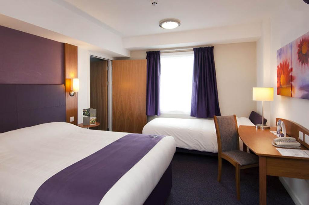Premier Inn Portishead Exterior foto