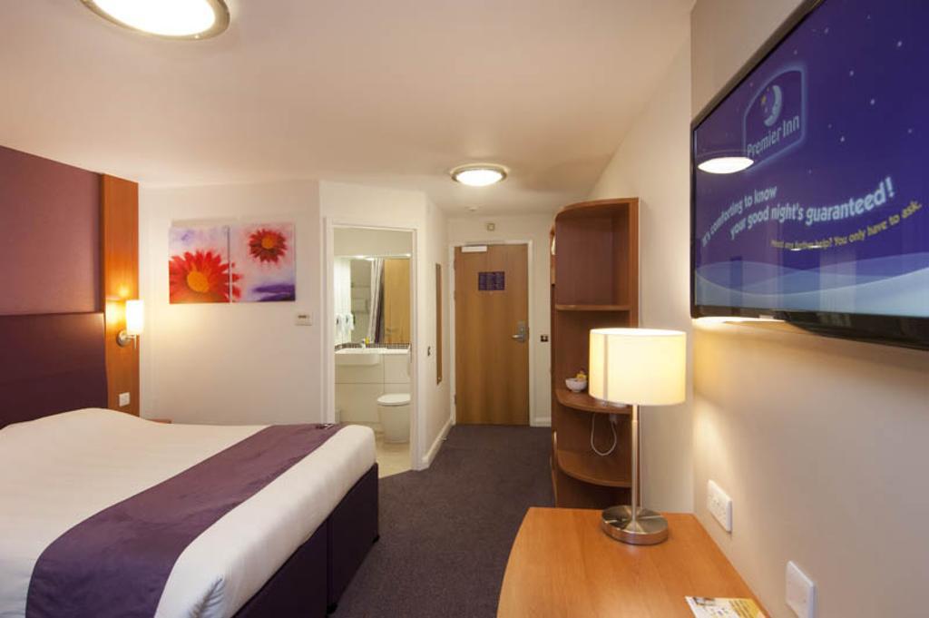 Premier Inn Portishead Exterior foto